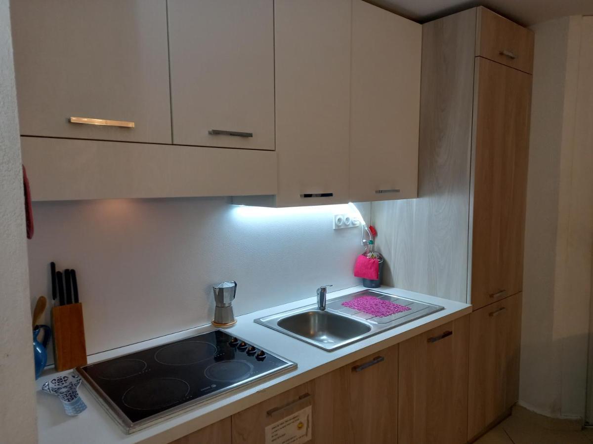 شقة Monolocale Mentone Costa Azzurra المظهر الخارجي الصورة