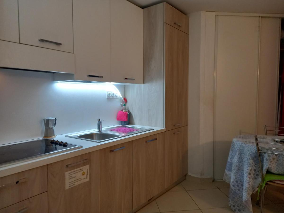 شقة Monolocale Mentone Costa Azzurra المظهر الخارجي الصورة